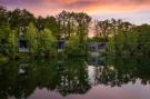 Holiday home The Large Lake House by YourNature