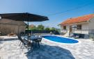 Holiday home Runovici