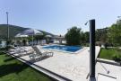 Vakantiehuis Villa Celenca - Two Bedroom Apartment with Terrace