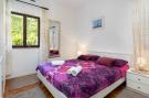 Vakantiehuis Guest House Cesic - Double Room No8