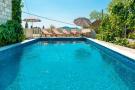 Holiday home Villa Mia -Three-Bedroom Villa with Swimming Pool