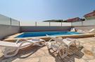 Vakantiehuis Villa Ivana - Three-Bedroom Villa with Private Poo