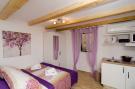 Holiday home Lavender Garden Apartments - Studio Apartment (Gro