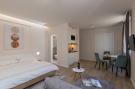 Vakantiehuis Apartments Urbis - Premium Studio Apartment with C