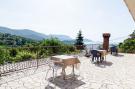 Holiday home Villa Peragić - Triple Room with Balcony and Priva