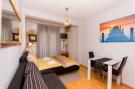 Ferienhaus Villa Stil - One Bedroom Apartment with Balcony an