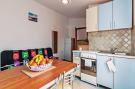 Ferienhaus Apartments Hak - Two Bedroom Apartment with Terrac