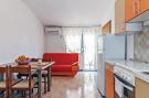 Holiday home Apartments Hak - One Bedroom Apartment with Terrac