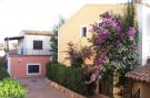 Holiday home Apartments, Porto Pollo-Trilo con Patio Residence 