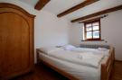 Holiday homeAustria - : Grosszügiges Charmantes Apartment im Familiendorf 