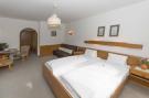 Holiday homeAustria - : Hubergut - Ferienwohnung Theresia 01