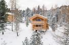 FerienhausÖsterreich - : Superior Chalet mit Whirlpool innen