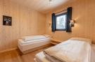 Holiday homeAustria - : Superior Chalet mit Whirlpool innen