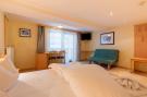 Holiday homeAustria - : Zimmer 8