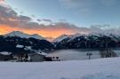 Holiday homeAustria - : Ski in/ Ski out Traum Ferienwohnung im Skigebiet K