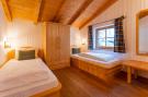 Holiday homeAustria - : Chalets im Wald