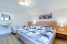 Holiday homeAustria - : Dorfblick Bramberg