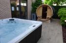 VakantiehuisBelgië - : Luxe vakantiewoning met sauna en jacuzzi in Heers