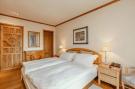 FerienhausSchweiz - : Luxurious serviced Flat in TOP 5 Star Park Hotel