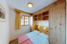 FerienhausSchweiz - : Pracondu 1 001 - OUTDOOR &amp; FUN apartment 8 per