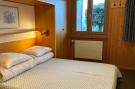 FerienhausSchweiz - : Greppons O 002 - MOUNTAIN apartment 6 pers