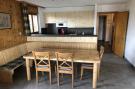 FerienhausSchweiz - : Mélèzes R 020 - SKI LIFT apartment 8 pers