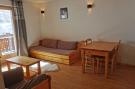 Holiday homeSwitzerland - : Pracondu 2 207 - OUTDOOR &amp; FUN apartment 4 per