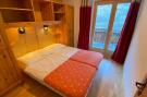 Holiday homeSwitzerland - : Pracondu 2 207 - OUTDOOR &amp; FUN apartment 4 per