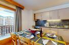 VakantiehuisZwitserland - : Pracondu 1 305 - OUTDOOR &amp; FUN apartment 6 per