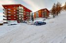 VakantiehuisZwitserland - : Pracondu 1 305 - OUTDOOR &amp; FUN apartment 6 per