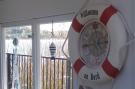 Holiday homeGermany - : Bootshaus direkt am See mit eigenem Steg