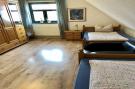 Holiday homeGermany - : 4-Raum-Wohnung Rügen