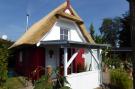 Holiday homeGermany - : Reetdach-Ferienhaus