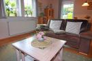 Holiday homeGermany - : Ferienhaus mit Garten und Terrasse vor Rostock/War