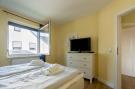 Holiday homeGermany - : Minihus - Erdgeschoss mit Terrasse