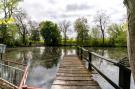 Holiday homeGermany - : Gartenbungalow 1 linke Seite