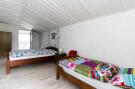 Holiday homeGermany - : Gartenbungalow 1 linke Seite