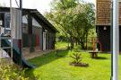 Holiday homeGermany - : Gartenbungalow 2 rechte Seite