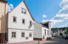 Holiday homeGermany - : Ferienhaus und Bar St Goarshausen in der Loreley