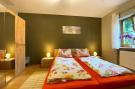 Holiday homeGermany - : 	Holiday flats Haus am Wald Zenting-Wohnung für 2 