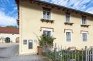 Holiday homeGermany - : Ferienwohnung Haunsheim - rechts &amp; links