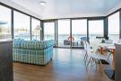 Holiday homeGermany - : Hausboot Family &amp; Friends / 1-2 Personen