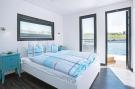 Holiday homeGermany - : Floating 33 / 3 Personen