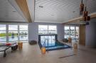 FerienhausDeutschland - : Apartments im MAREMÜRITZ Yachthafen Resort &amp; S