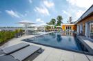 VakantiehuisDuitsland - : Apartments im MAREMÜRITZ Yachthafen Resort &amp; S