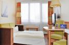 Holiday homeGermany - : 1-Zimmer-Apartement "Am Park"