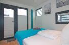 Holiday homeGermany - : Houseboat Floating House "Leni", Ribnitz-Damgarten