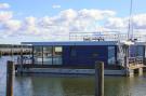 VakantiehuisDuitsland - : Houseboat Floating House "Luisa", Ribnitz-Damgarte