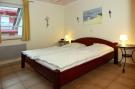 Holiday homeGermany - : DHH Ostseehaus  I links