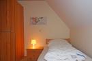 Holiday homeGermany - : DHH Ostseehaus  I links